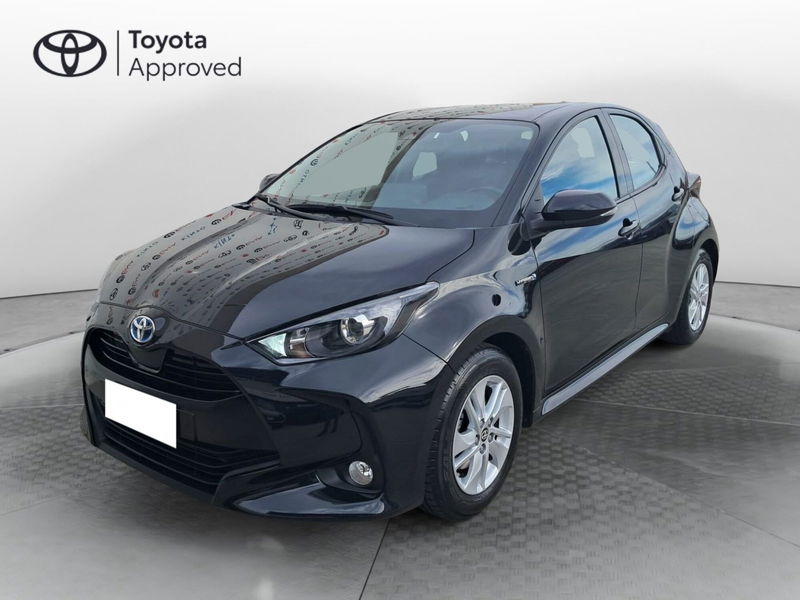 Toyota Yaris 1.5 Hybrid 5 porte Energy del 2021 usata a Cagliari