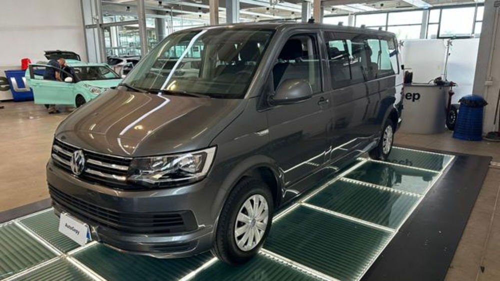 Volkswagen Veicoli Commerciali Caravelle usata a Reggio Emilia (3)