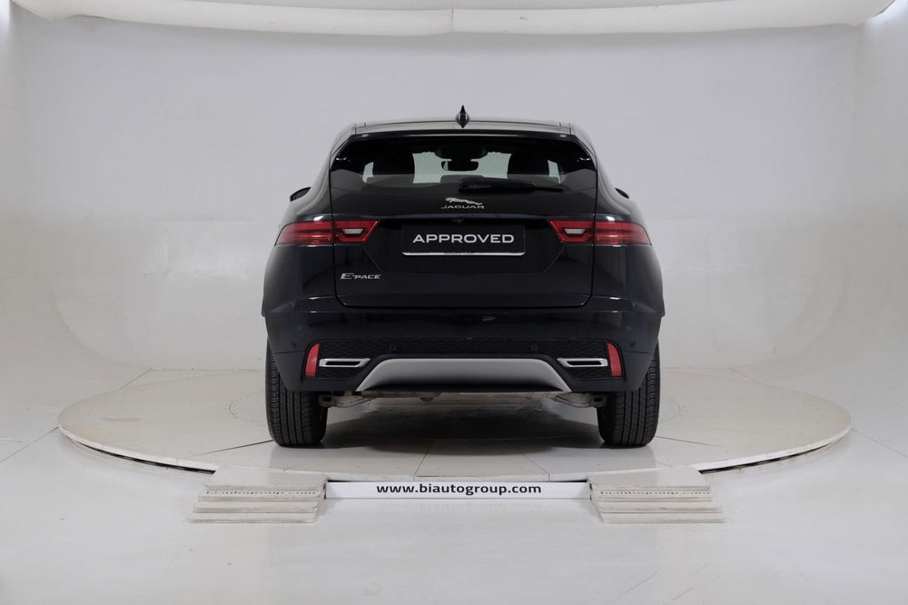 Jaguar E-Pace usata a Torino (7)