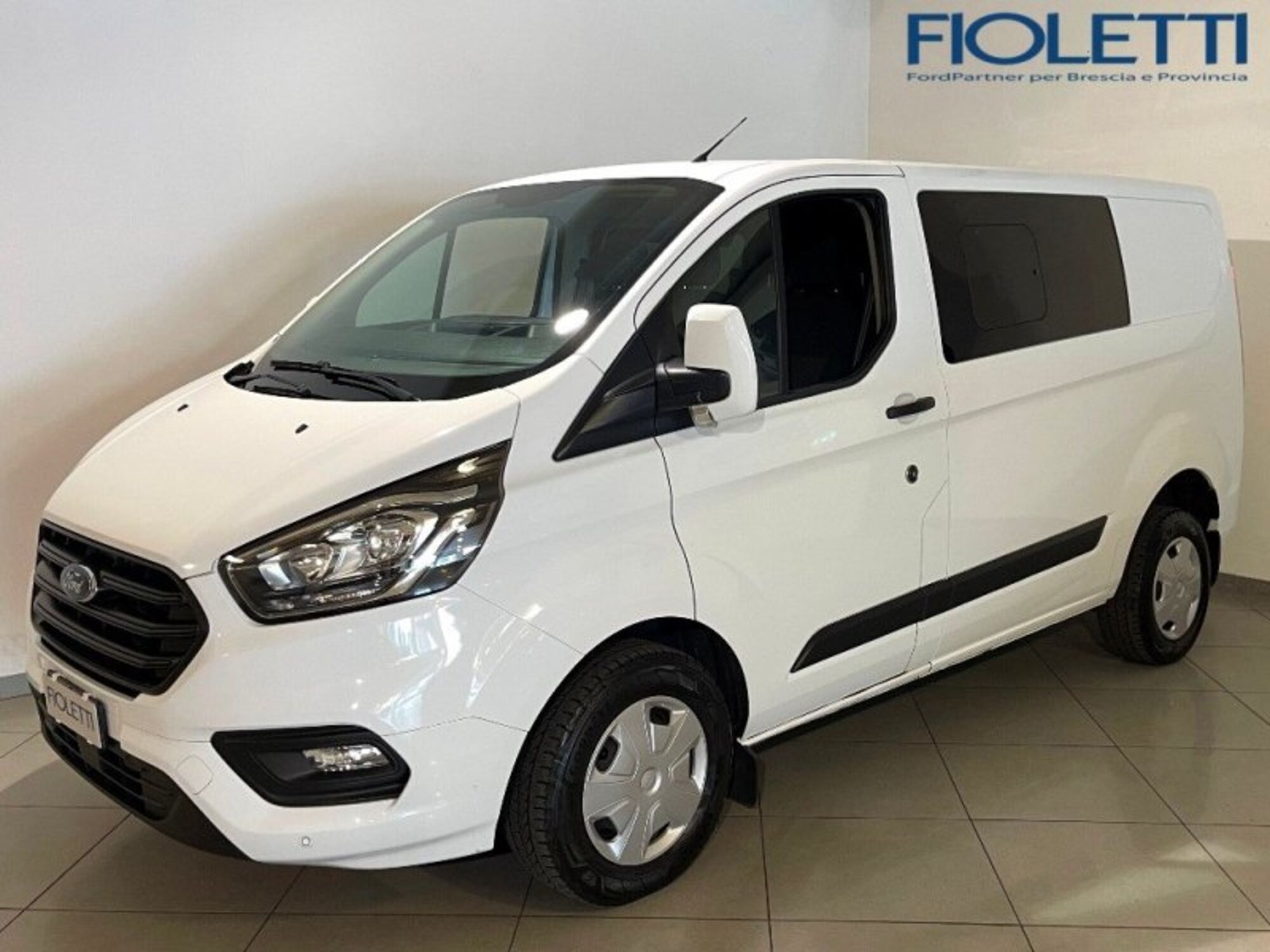 Ford Transit Custom Furgone 300 2.0 EcoBlue 130 PC-DC Furgone Trend  del 2022 usata a Desenzano del Garda