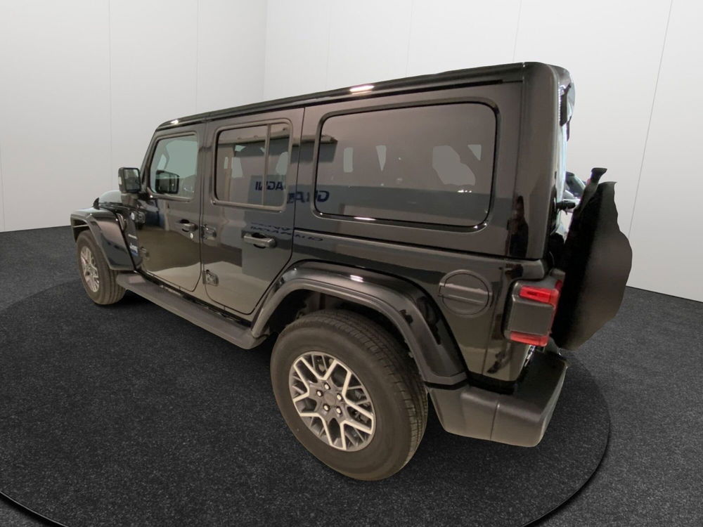 Jeep Wrangler Unlimited usata a Caltanissetta (6)