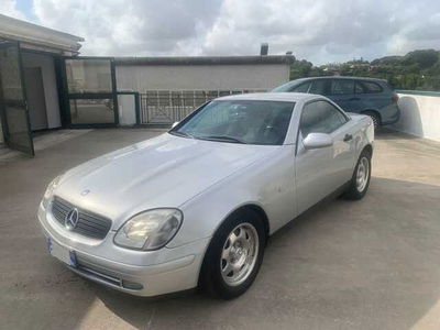 Mercedes-Benz SLK 200 cat  del 1999 usata a Bracciano