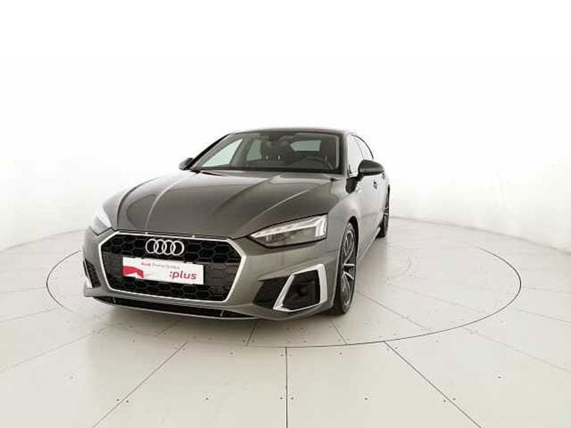 Audi A5 Sportback Sportback 35 2.0 tdi mhev S line edition 163cv s-tronic del 2022 usata a San Giovanni Teatino