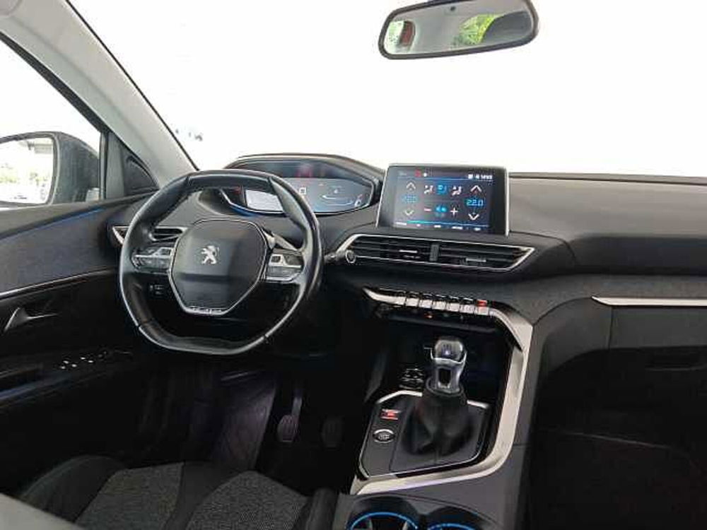 Peugeot 3008 usata a Palermo (9)