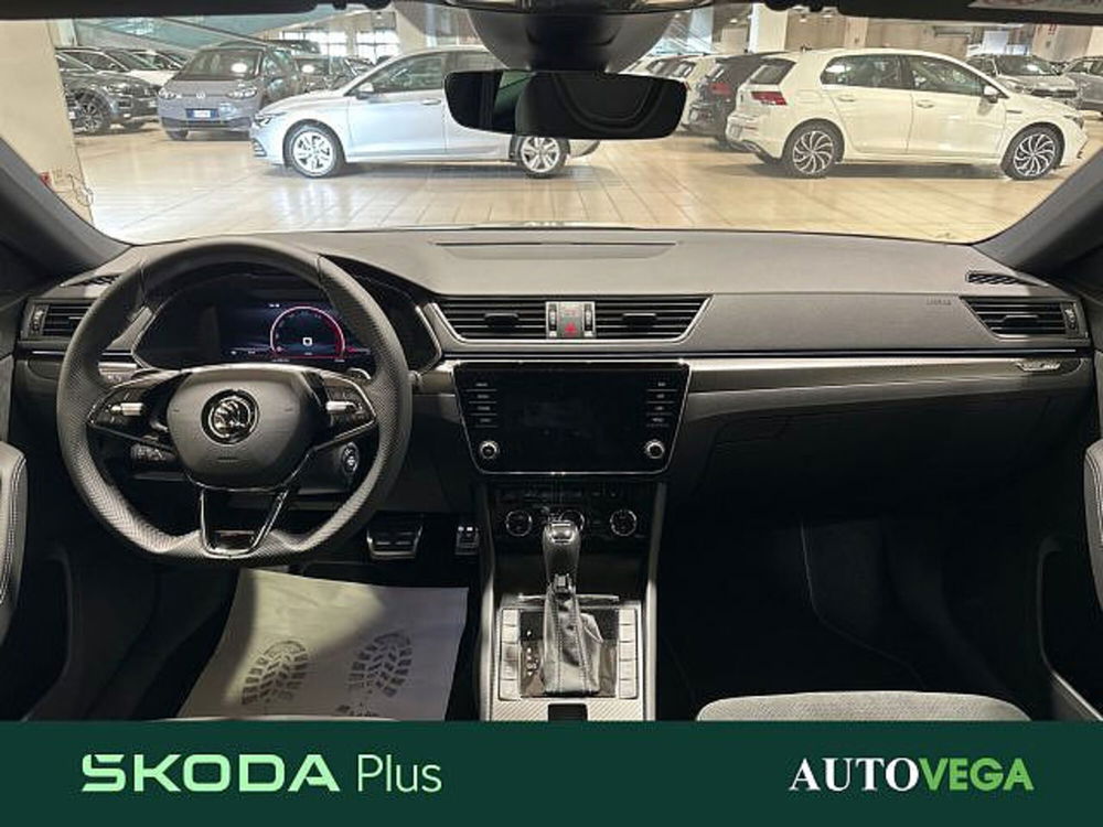 Skoda Superb nuova a Vicenza (8)