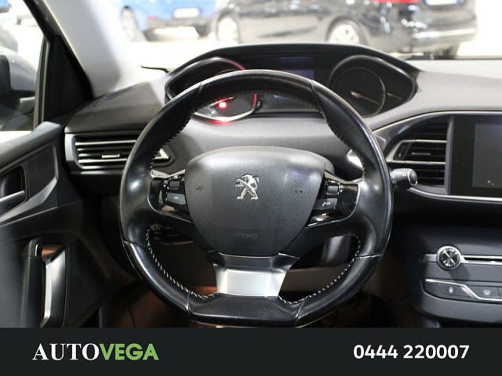 Peugeot 308 SW usata a Vicenza (7)