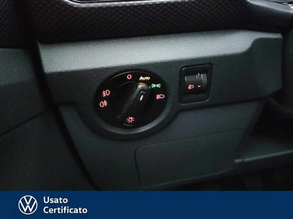 Volkswagen T-Cross usata a Vicenza (16)