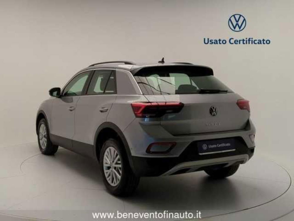 Volkswagen T-Roc nuova a Avellino (5)