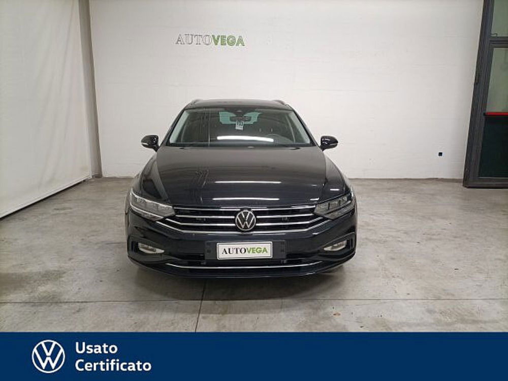 Volkswagen Passat Variant nuova a Vicenza (3)