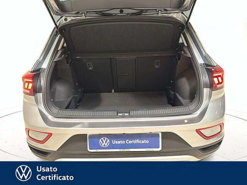 Volkswagen T-Roc nuova a Vicenza (17)