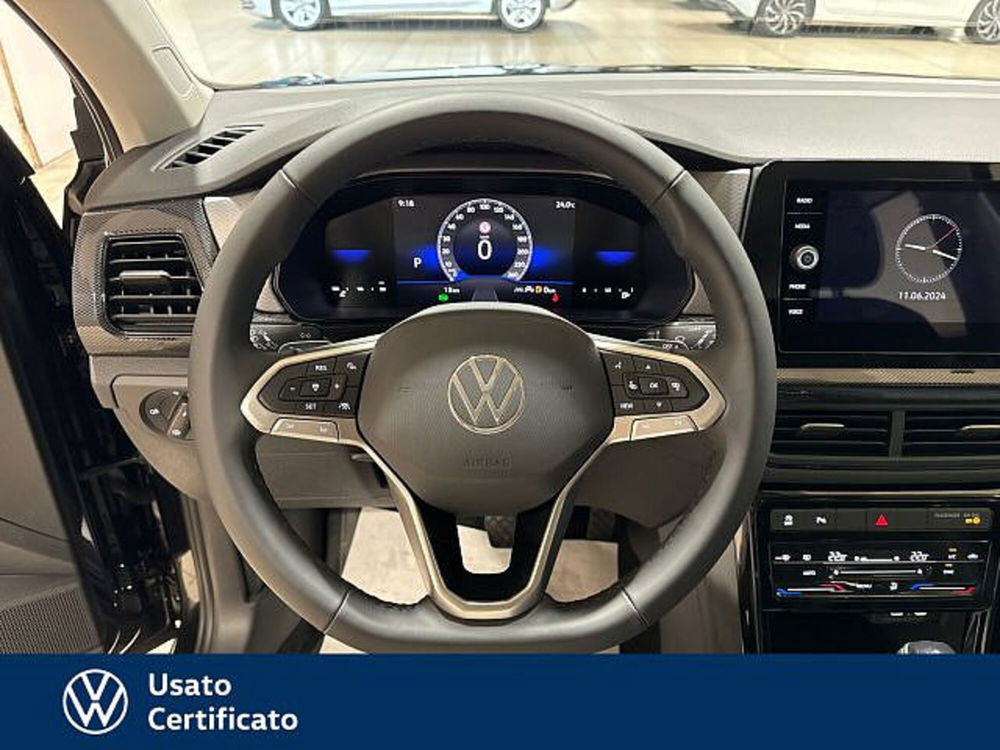 Volkswagen T-Cross nuova a Vicenza (9)