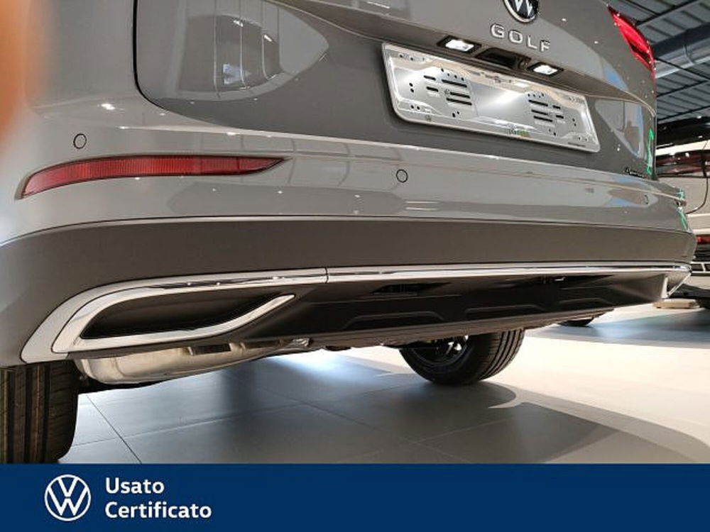 Volkswagen Golf Variant nuova a Vicenza (15)