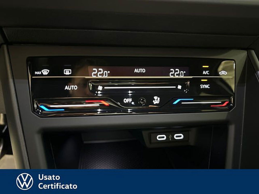 Volkswagen Polo nuova a Vicenza (13)