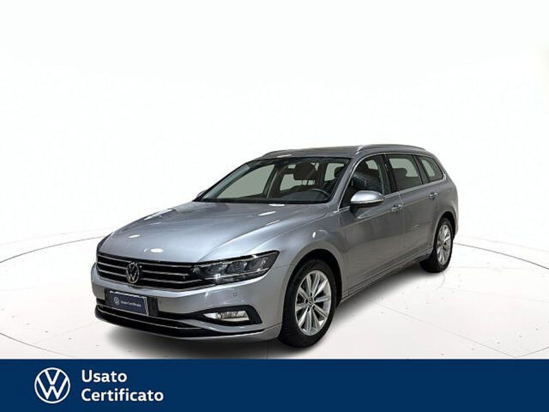 Volkswagen Passat Variant 2.0 TDI DSG Business BlueMotion Tech  del 2023 usata a Vicenza