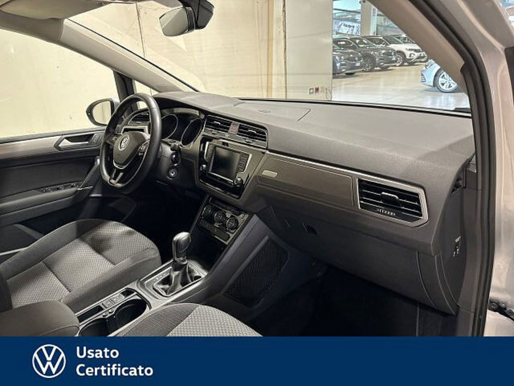 Volkswagen Touran usata a Vicenza (4)