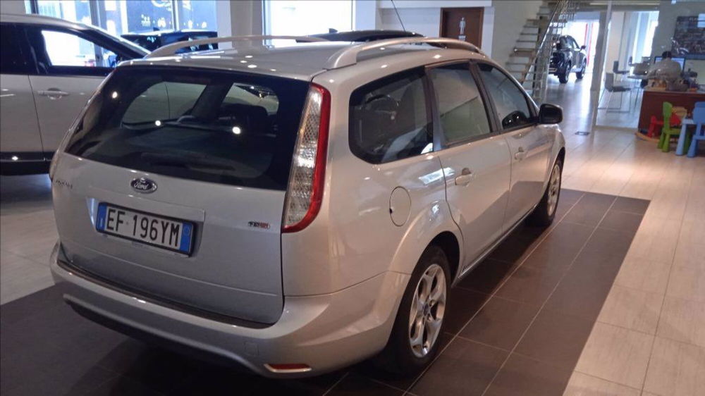 Ford Focus Station Wagon usata a Milano (6)