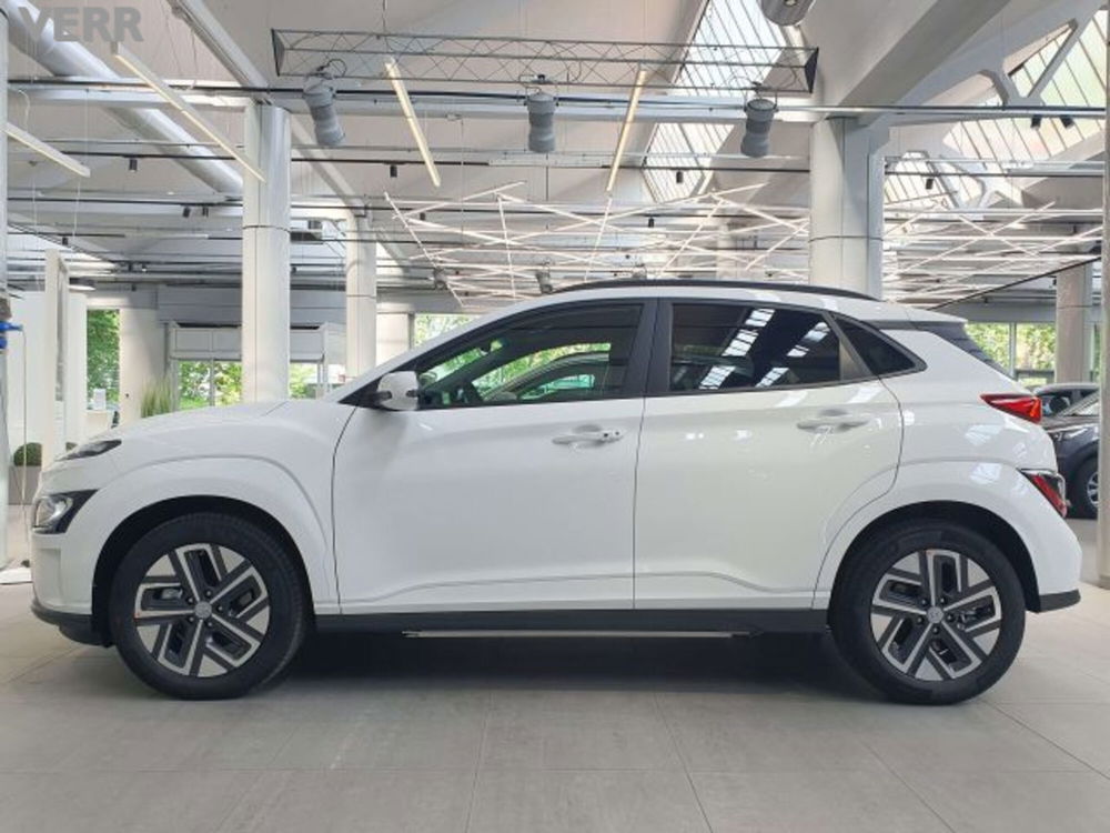 Hyundai Kona nuova a Milano (5)