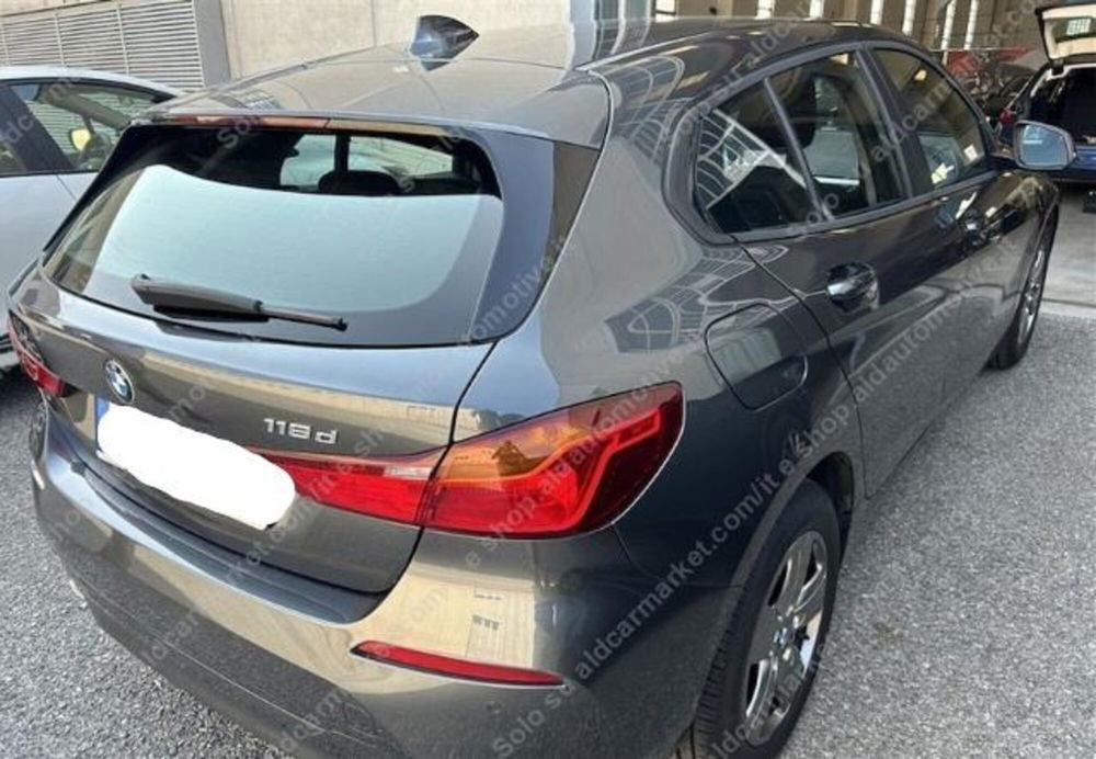 BMW Serie 1 usata a Lecce (2)