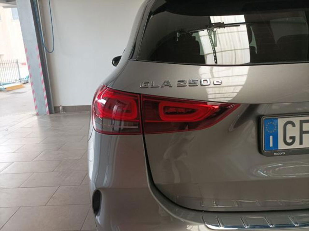 Mercedes-Benz GLA SUV usata a Milano (6)