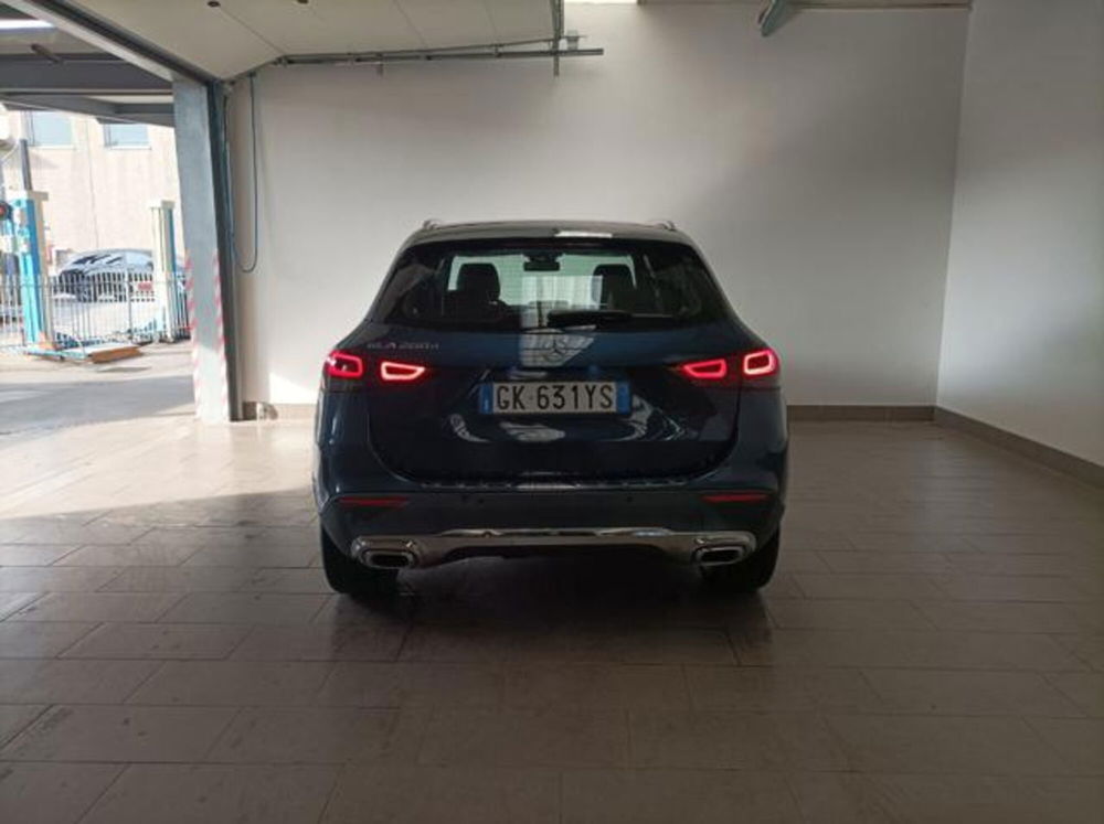 Mercedes-Benz GLA SUV usata a Milano (7)