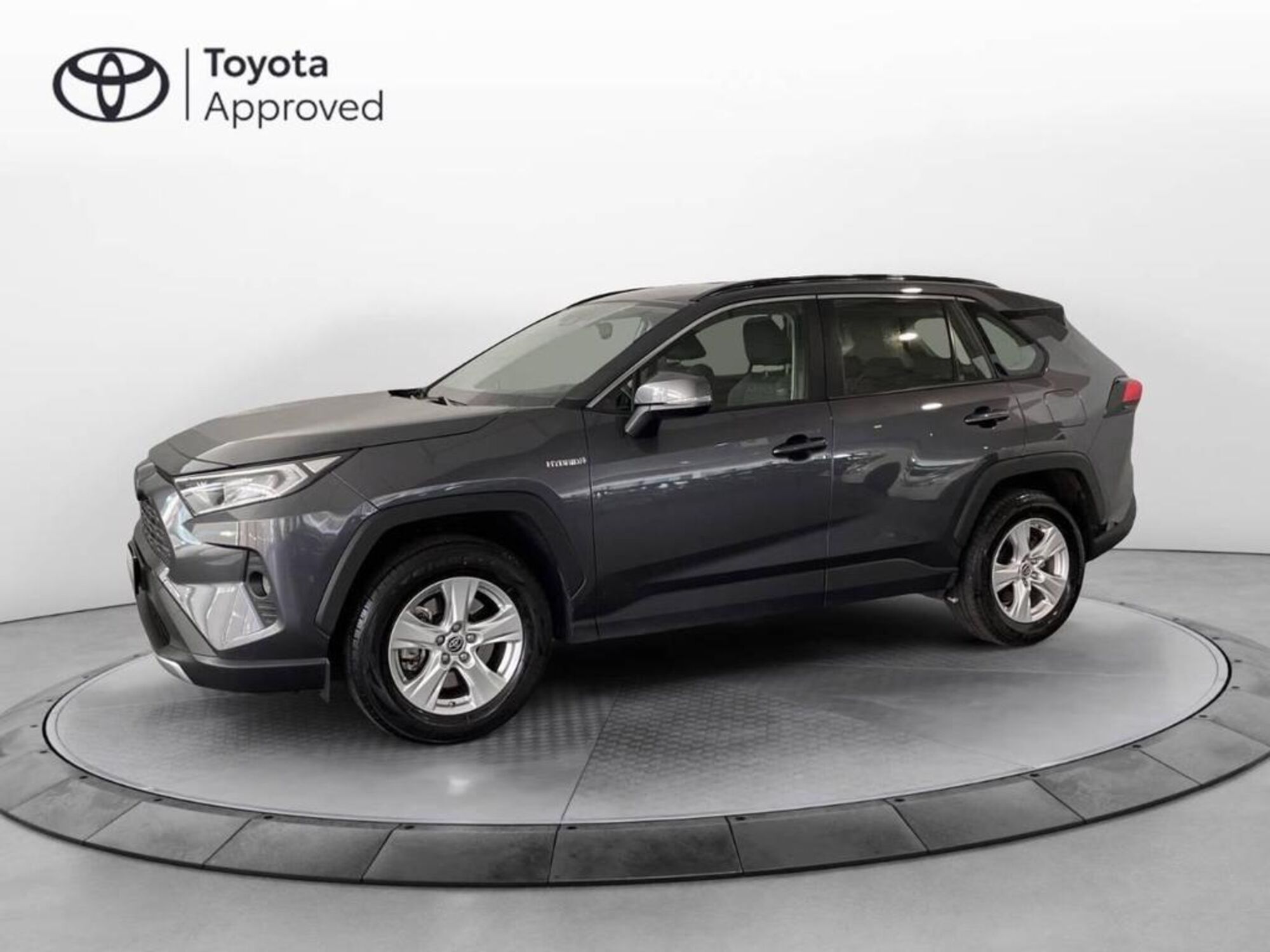 Toyota Rav4 HV (222CV) E-CVT AWD-i Adventure  del 2019 usata a Torino