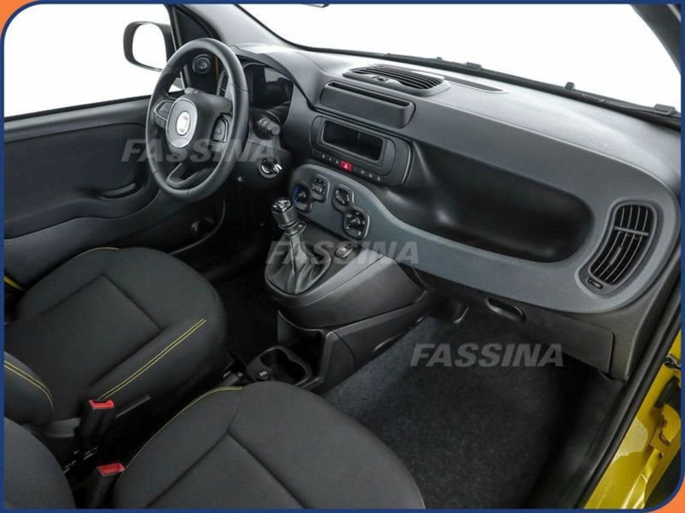 Fiat Panda nuova a Milano (14)