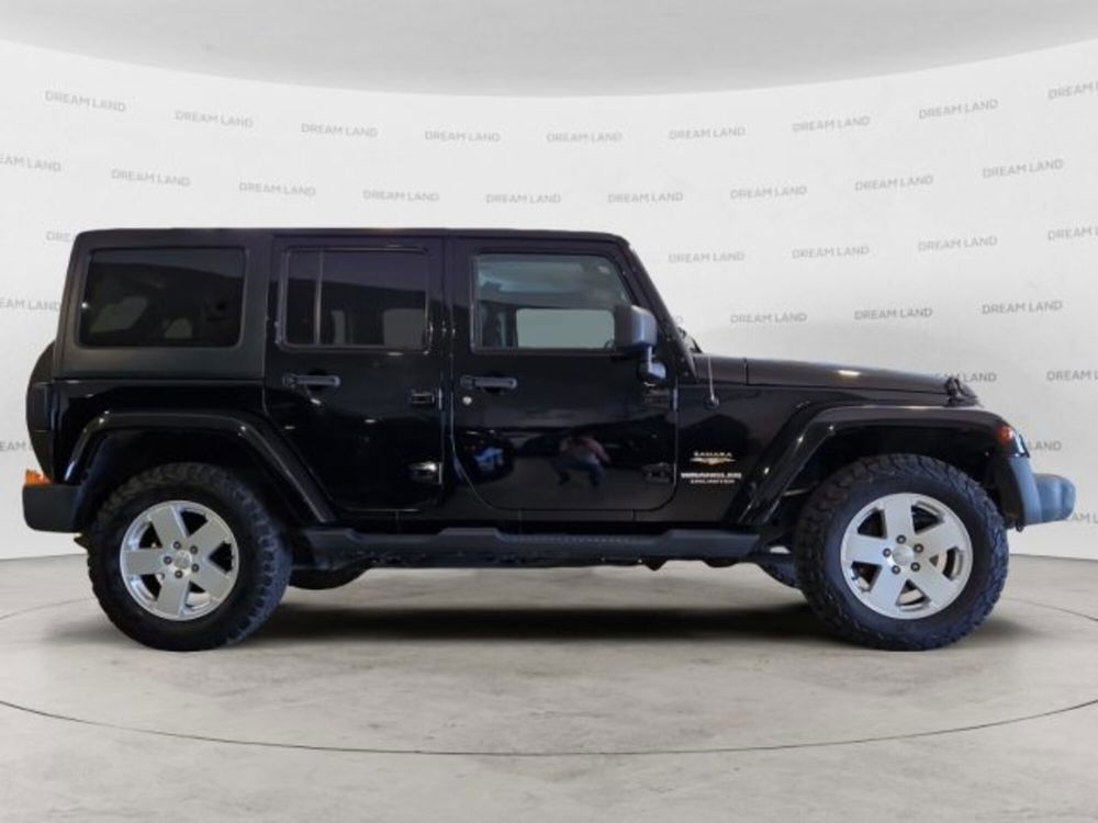 Jeep Wrangler Unlimited usata a Livorno (7)