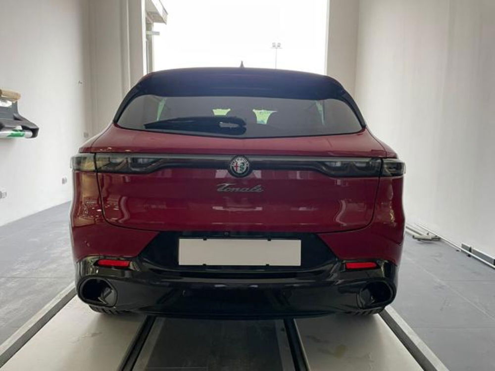 Alfa Romeo Tonale usata a Livorno (4)