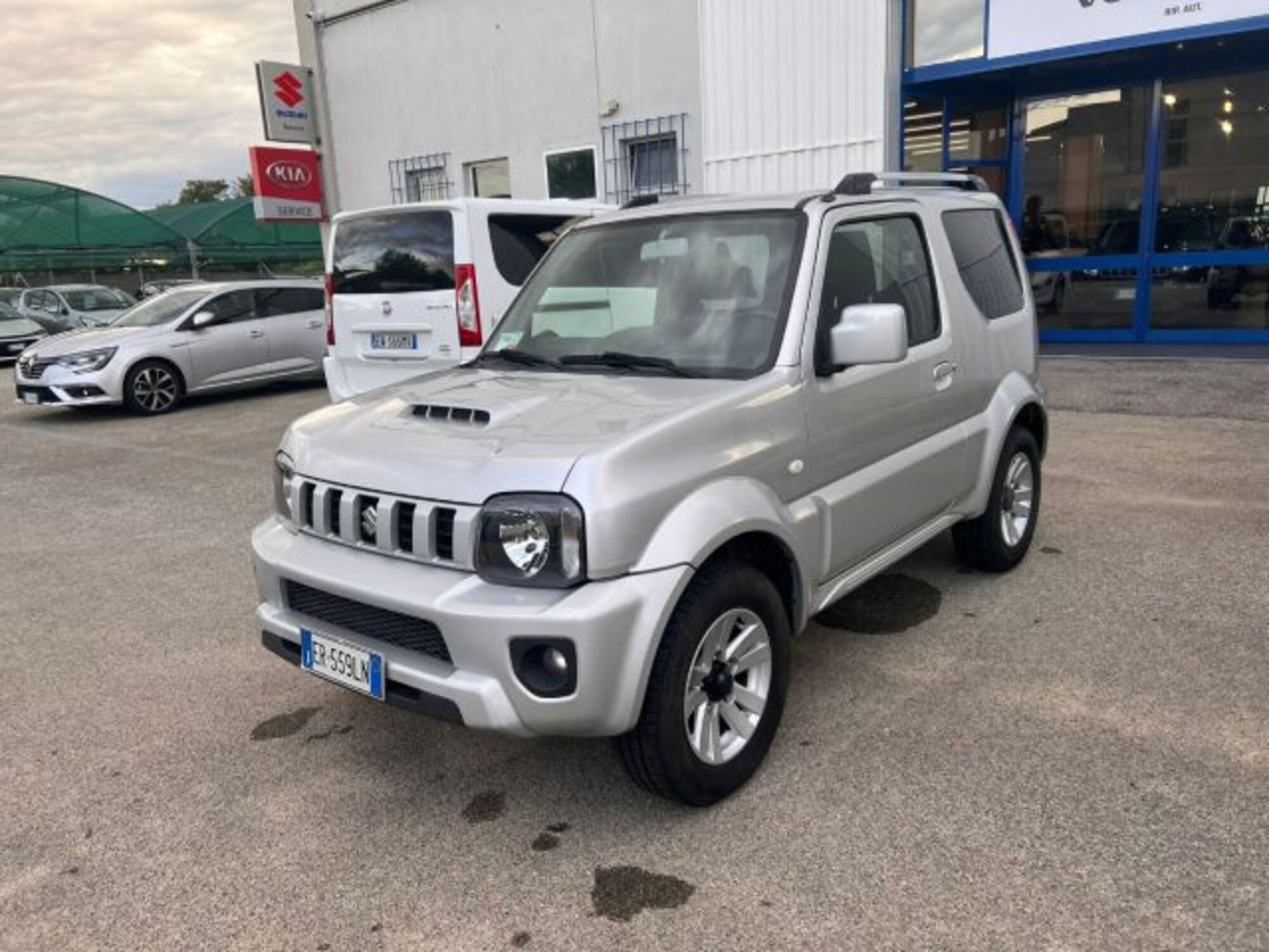 Suzuki Jimny 1.3 4WD Evolution Plus  del 2013 usata a Novara