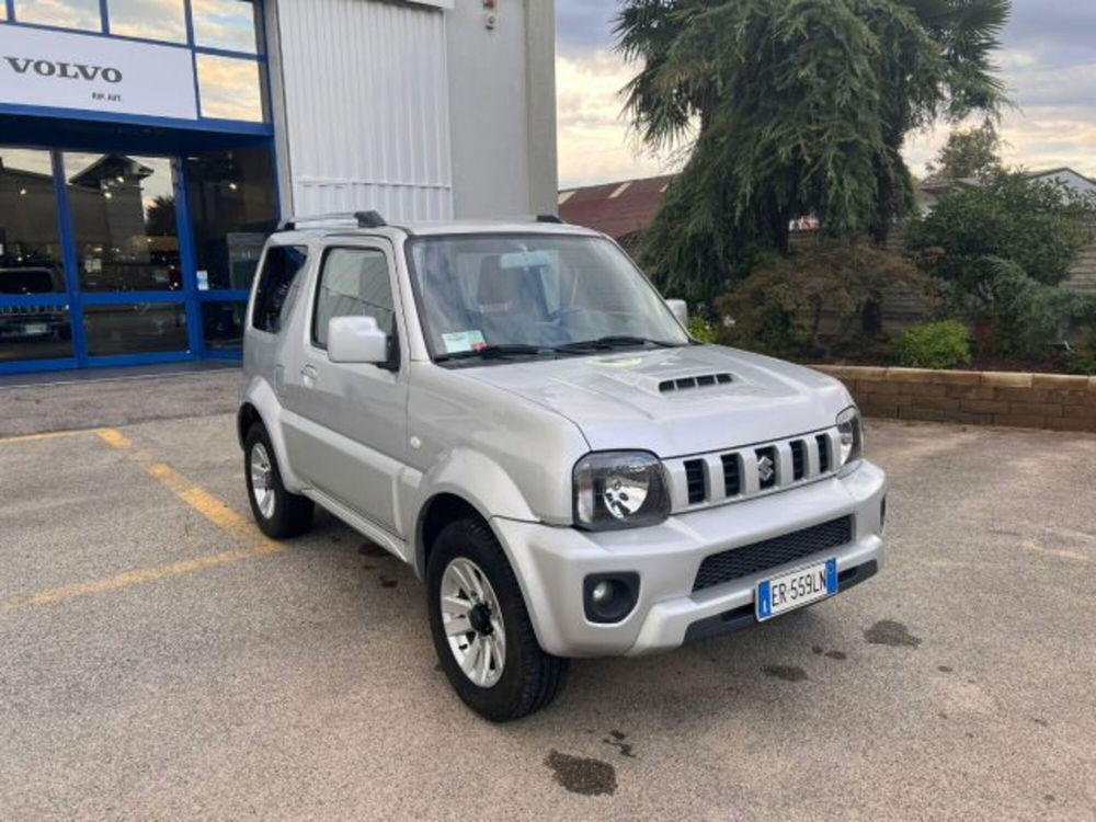 Suzuki Jimny usata a Novara (3)