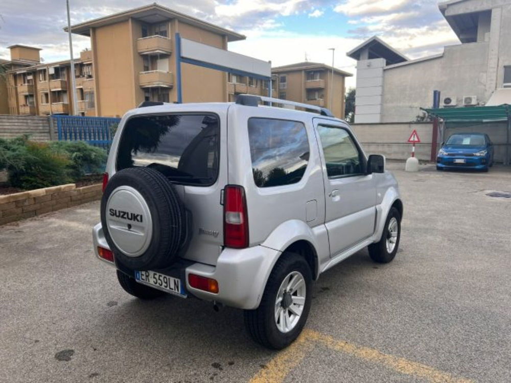 Suzuki Jimny usata a Novara (4)