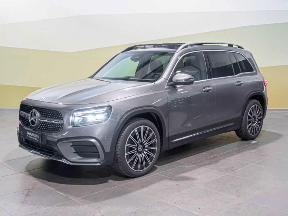 Mercedes-Benz GLB nuova a Ancona