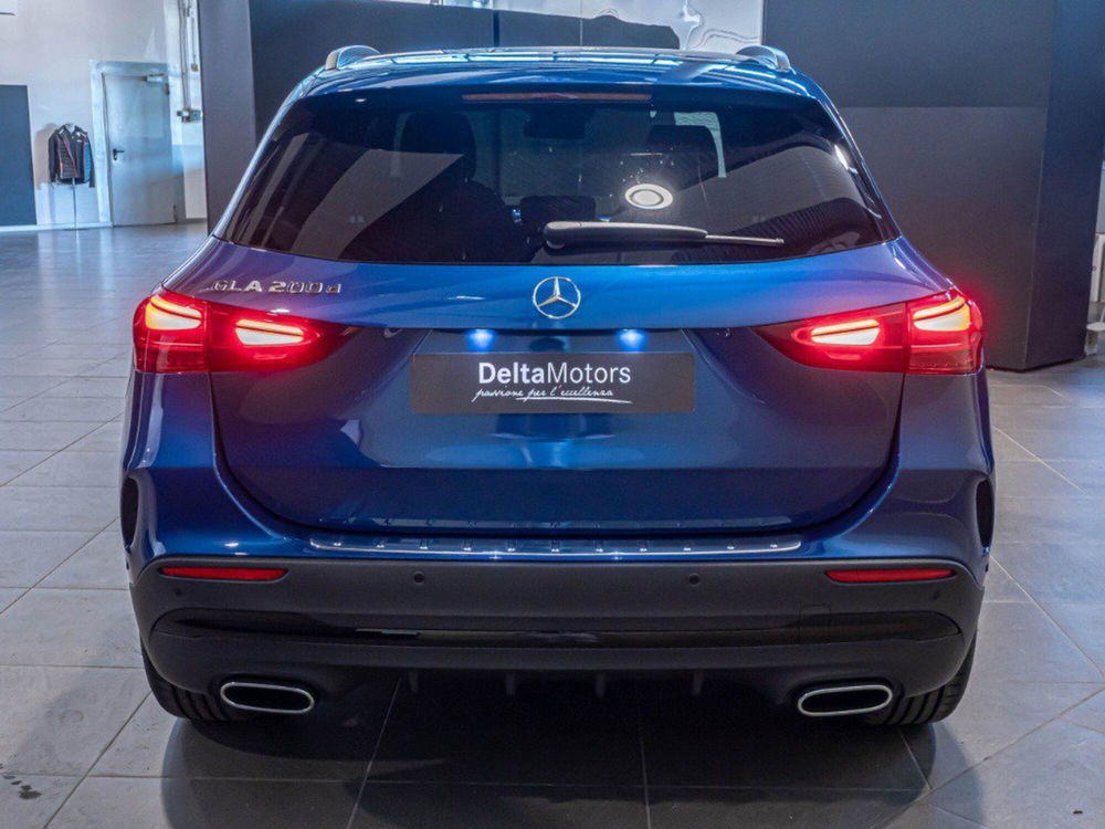 Mercedes-Benz GLA SUV nuova a Ancona (7)