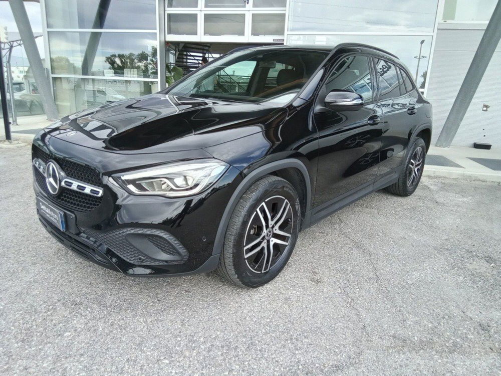 Mercedes-Benz GLA SUV usata a Macerata