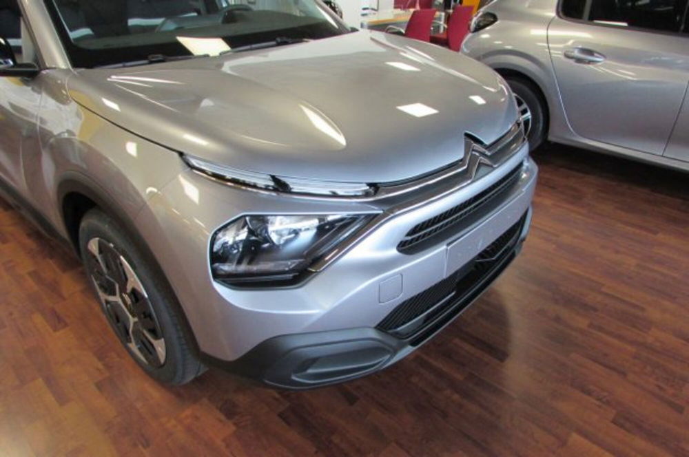 Citroen C4 nuova a Milano (16)