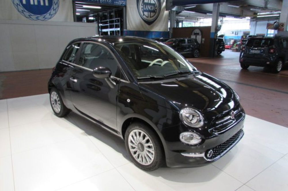 Fiat 500 nuova a Milano (2)