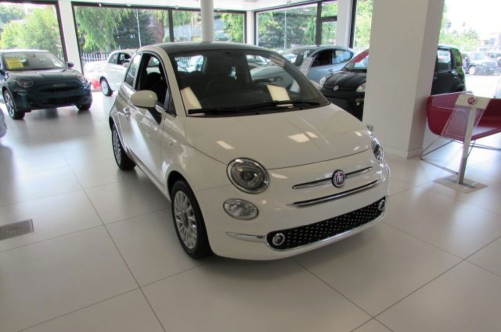 Fiat 500 nuova a Milano (2)