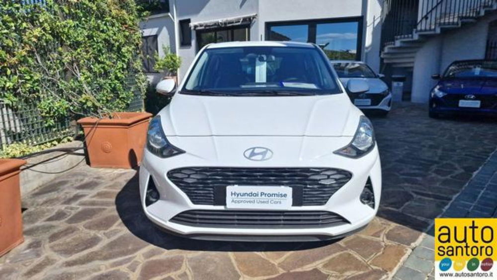 Hyundai i10 nuova a Salerno (2)