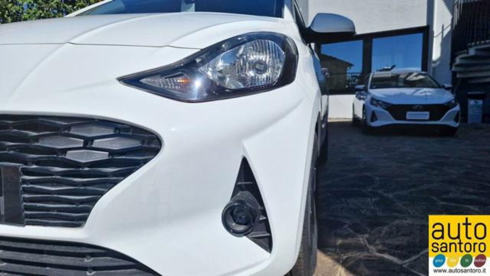 Hyundai i10 nuova a Salerno (4)