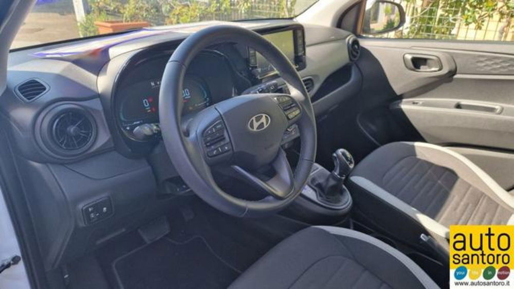 Hyundai i10 nuova a Salerno (9)