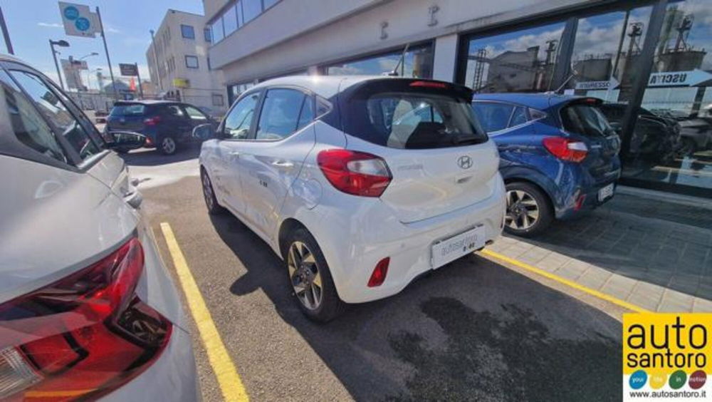 Hyundai i10 nuova a Salerno (6)