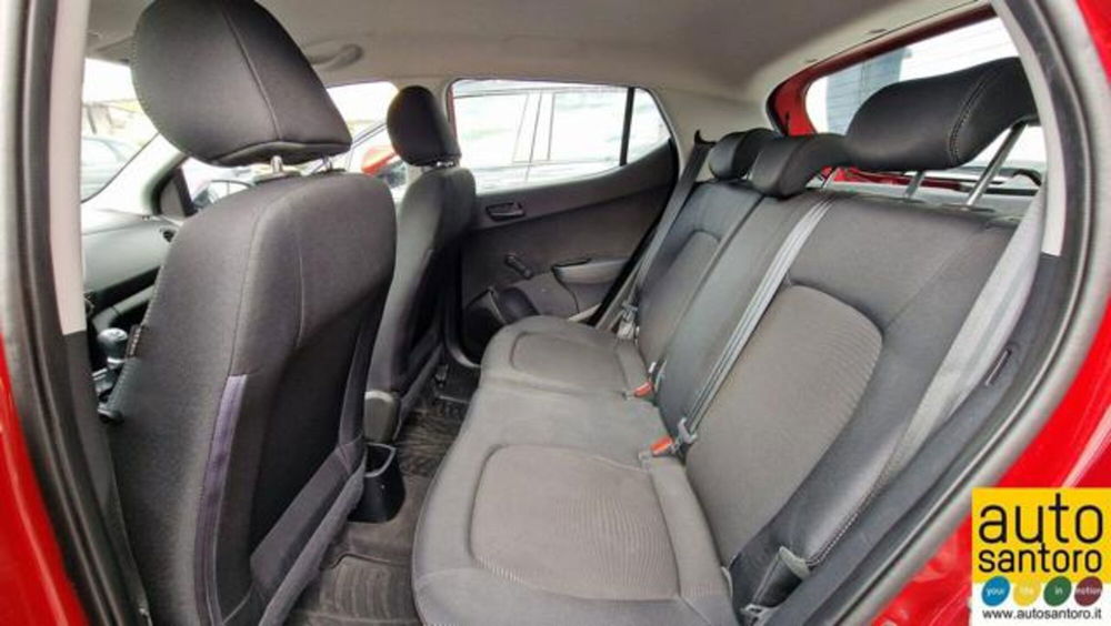 Hyundai i10 usata a Salerno (11)