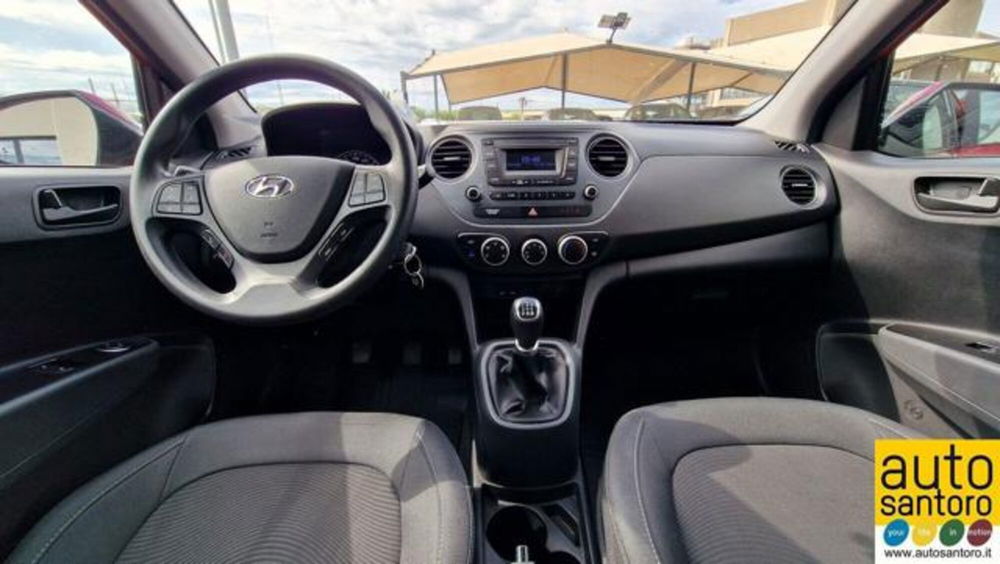 Hyundai i10 usata a Salerno (18)