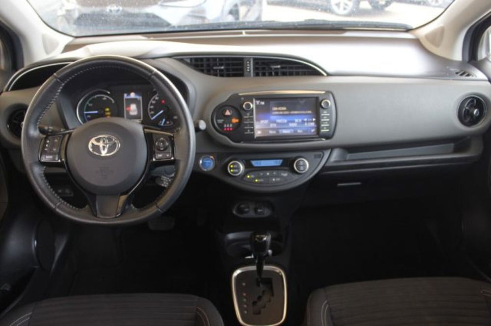 Toyota Yaris usata a Roma (9)