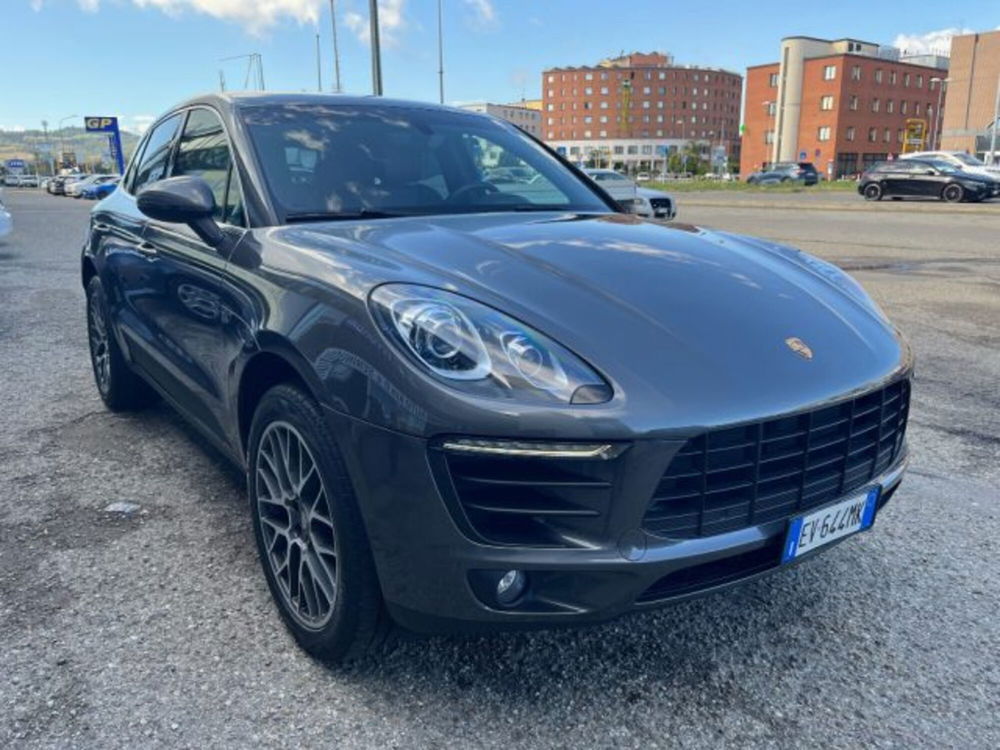 Porsche Macan usata a Modena (3)