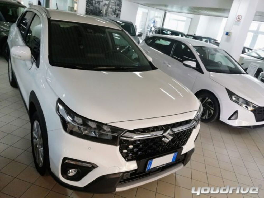 Suzuki S-Cross nuova a Napoli (19)