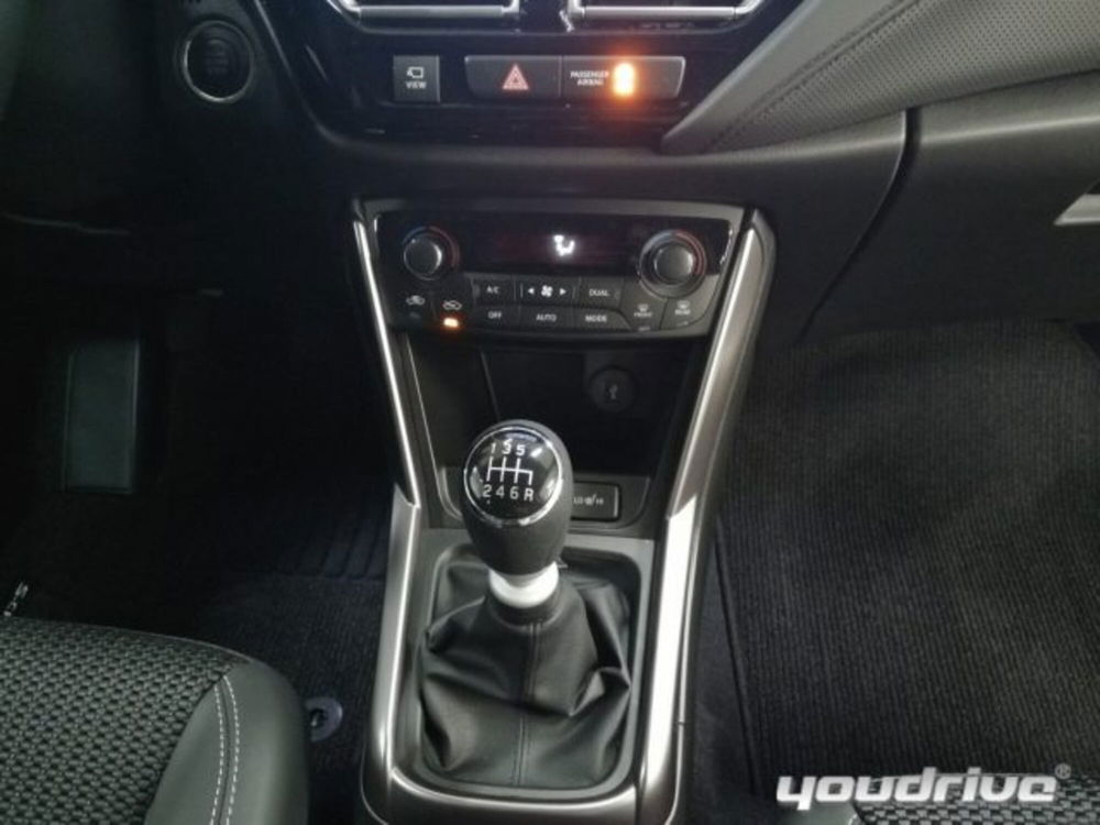 Suzuki S-Cross nuova a Napoli (13)