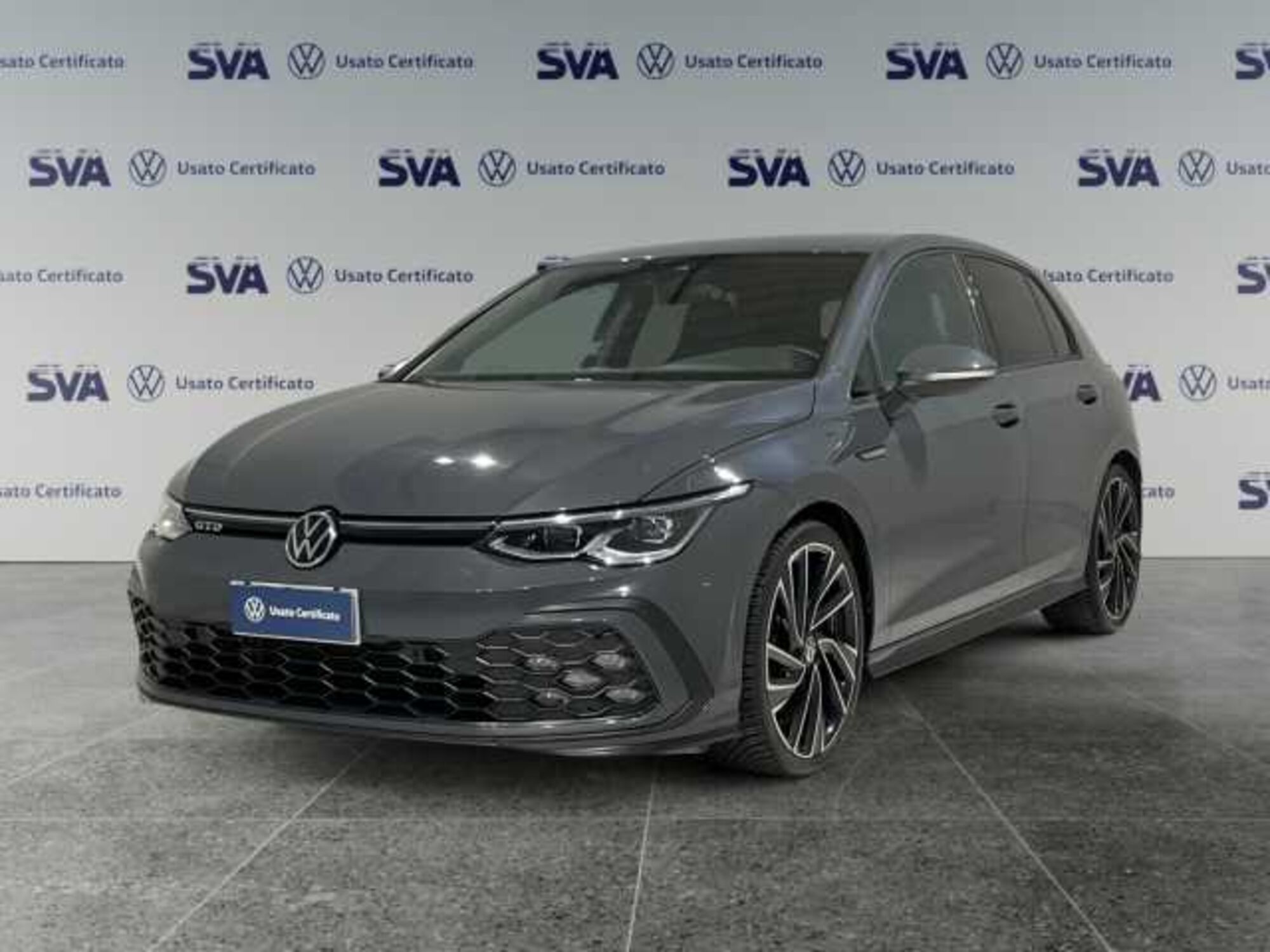 Volkswagen Golf 2.0 TDI GTD DSG del 2021 usata a Ravenna