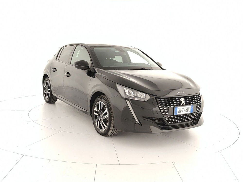 Peugeot 208 usata a Caserta