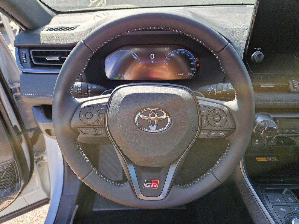 Toyota Rav4 nuova a Cremona (10)